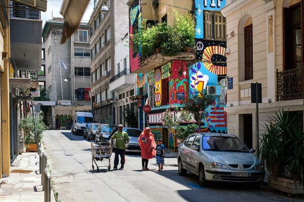 Το πιο τεχνικολόρ σπίτι της Αθήνας