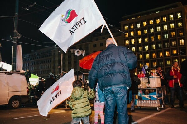 Χθες το βράδυ στα Προπύλαια - Ήμασταν εκεί μέχρι αργά τη νύχτα