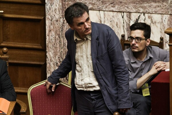 Η Ολομέλεια του "ΝΑΙ" σε 30 φωτογραφίες