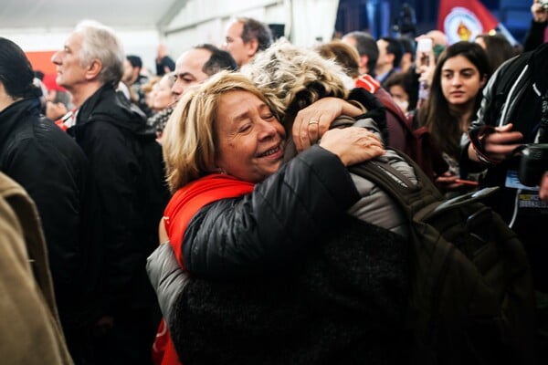 Χθες το βράδυ στα Προπύλαια - Ήμασταν εκεί μέχρι αργά τη νύχτα