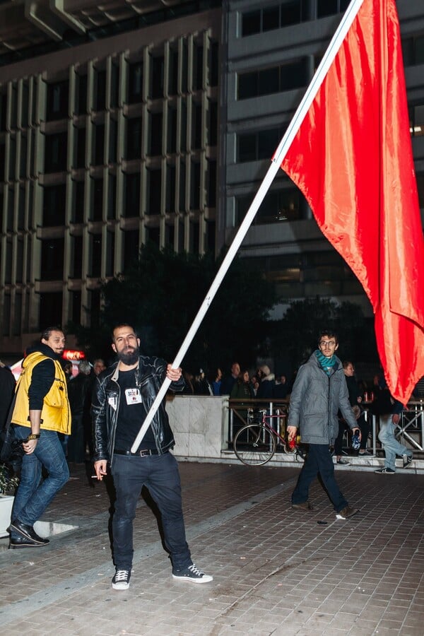 Χθες το βράδυ στα Προπύλαια - Ήμασταν εκεί μέχρι αργά τη νύχτα