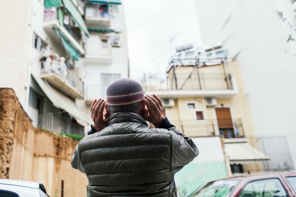 Ένας Γιαπωνέζος καλλιτέχνης μας ξεναγεί σε μια ζόρικη, υπέροχη και άγνωστη Αθήνα