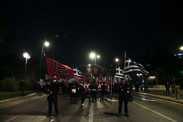 26 φωτογραφίες απ' την χτεσινή συγκέντρωση της Χρυσής Αυγής για τα Ίμια