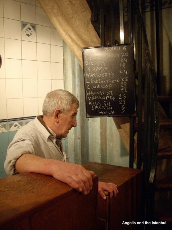 Θλίψη και μελαγχολία στην Ιστανμπούλ
