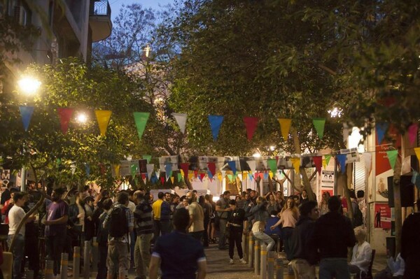 Για πες μας, ρε Δημήτρη, πώς έφτασες από το Πολιτικό της Νομικής στο Komma bar;