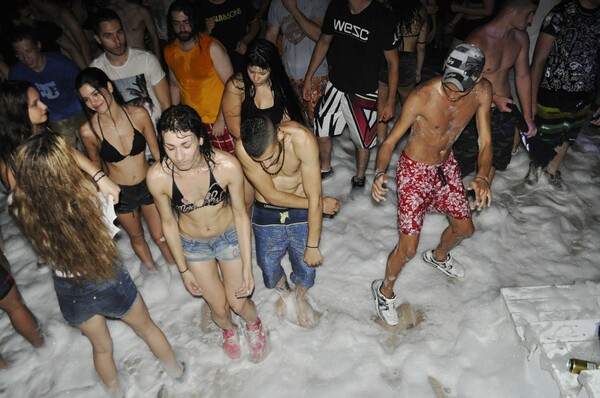 Let’s get foam beach edition