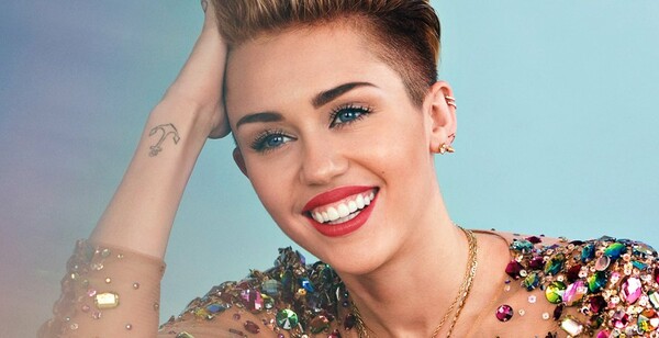  H Miley Cyrus δηλώνει πανσέξουαλ