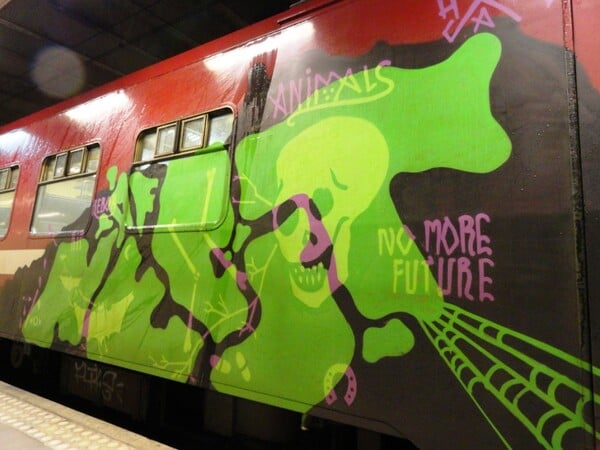  21 Βελγικά τρένα γεμάτα γκράφιτι