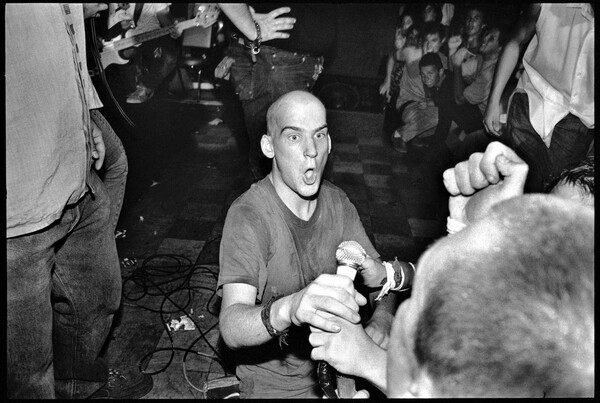 Minor Threat, Fugazi, Bad Brains.. Ξεκινώντας μία πανκ επανάσταση στην Ουάσινγκτον των 80s