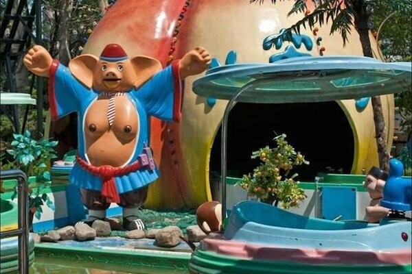 20 παιδικές χαρές στα όρια της ακολασίας