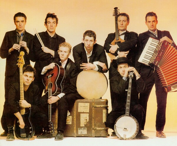 Οι Pogues λανσάρουν δικό τους ιρλανδέζικο ουίσκι, γιατί, απλώς, δεν γινόταν αλλιώς!