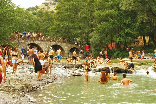 Το River Ρarty στο Νεστόριο είναι ένας καλός λόγος για να μην πας σε νησί φετος!