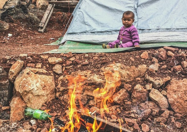 Ο απομονωμένος καταυλισμός των Ρομά στο κέντρο της Ελλάδας