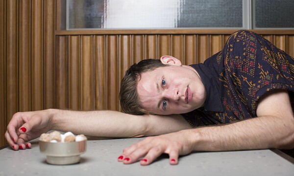 Ο Perfume Genius είναι ένα απ' τα πιο ενδιαφέροντα ονόματα για να δεις ζωντανά αυτήν τη στιγμή