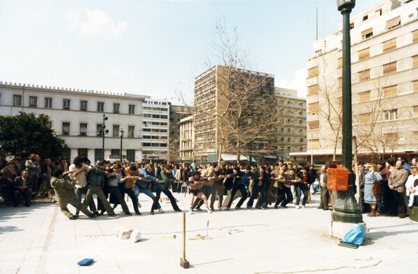 'Εκκληση για βοήθεια στον Σαμψών