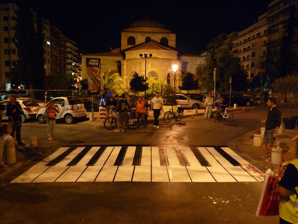 Μία παρέα ονειρεύτηκε τη Θεσσαλονίκη... αλλιώς. Και τα κατάφερε!