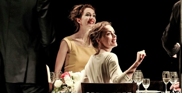 Οι Μικρές Αλεπούδες του θεάτρου Schaubühne έρχονται στην Αθήνα