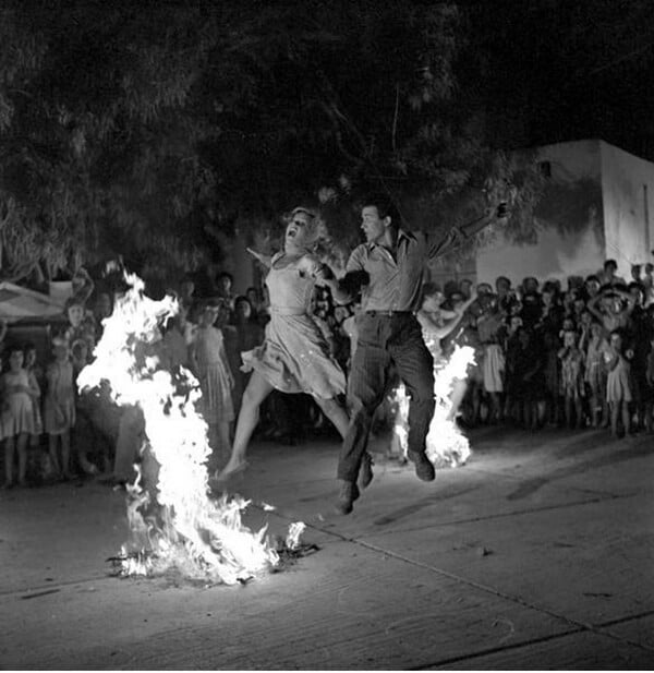 Η αξεπέραστη σαγήνη της Μανταλένας του Χατζιδάκι (+ 30 σπάνιες φωτογραφίες της)