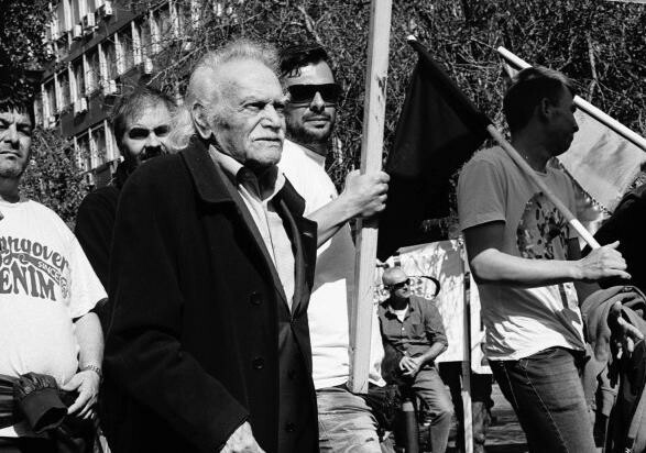 11 φορές που ο Γλέζος δεν χαρίστηκε στον Τσίπρα