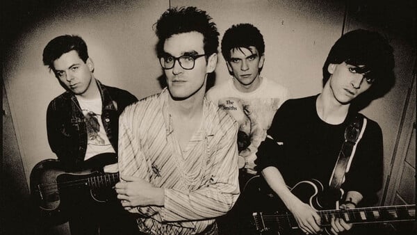 Η indie σκηνή μετράει πια ημέρες μέχρι το τέλος της;