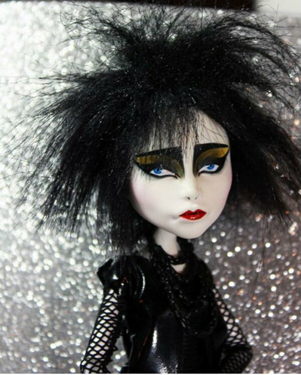 Η Siouxsie Sioux είναι κούκλα!