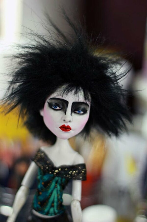 Η Siouxsie Sioux είναι κούκλα!