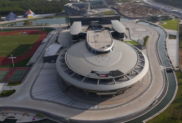 To διαστημόπλοιο του Star Trek έγινε κτίριο στην Κίνα