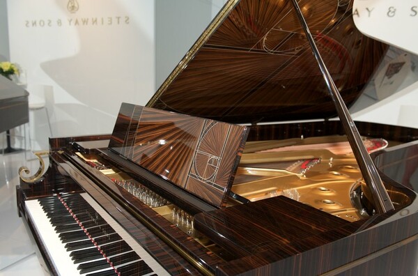 Ο οίκος Steinway, γιορτάζει τα 600.000 πιάνα του