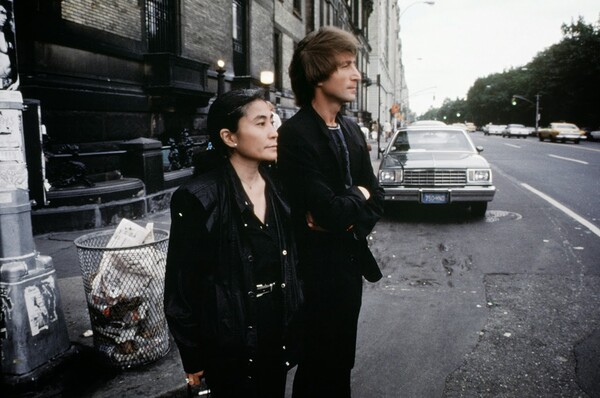 Σπάνιες φωτογραφίες της Yoko Ono και του John Lennon, λίγους μήνες πριν τη δολοφονία του