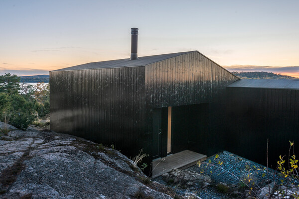 Μια παραθεριστική κατοικία με θέα στα νορβηγικά φιορδ