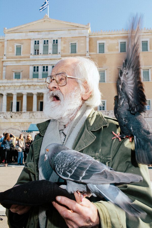 Μιλήσαμε με τoν αρχηγό του μικρότερου κόμματος της Ελλάδας