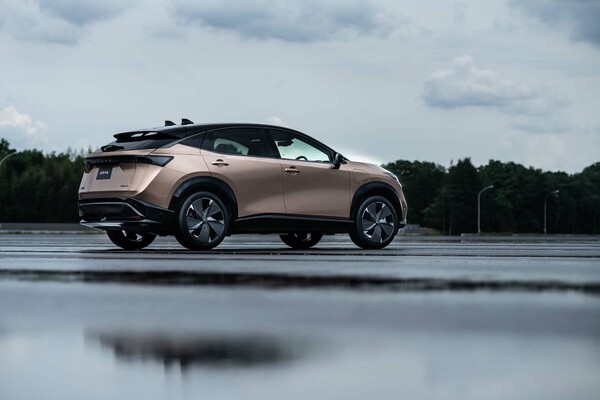 Nissan Ariya: Το πρώτο 100% ηλεκτρικό crossover της Nissan