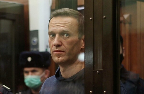 Ναβάλνι: 3,5 χρόνια ποινή φυλάκισης από ρωσικό δικαστήριο