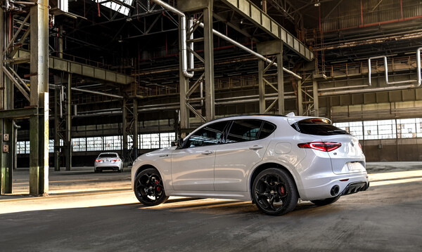 Ακόμη πιο ελκυστική η ανανεωμένη Alfa Romeo Stelvio
