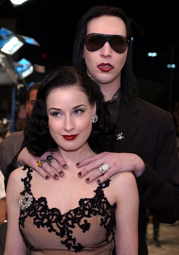 Η Dita Von Teese απαντά στις κατηγορίες εναντίον του Marilyn Manson - Γιατί έληξε η σχέση τους