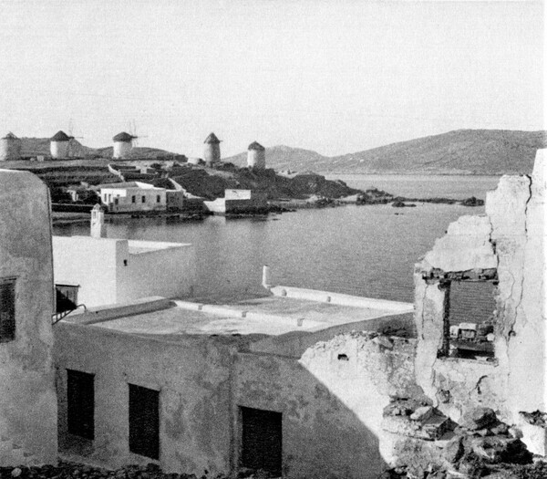 H απέριττη Ελλάδα του '30 μέσα από 60 φωτογραφίες του Αντουάν Μπον