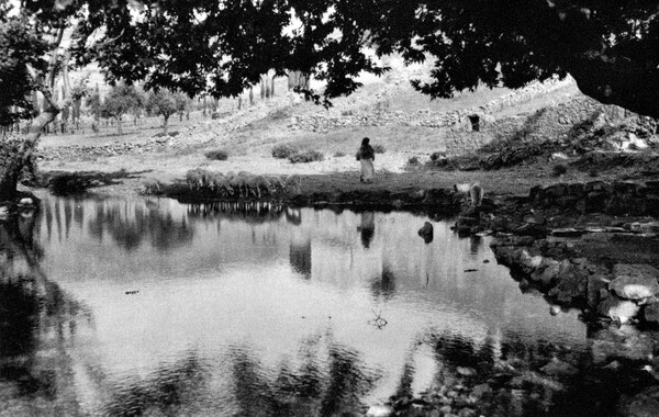 H απέριττη Ελλάδα του '30 μέσα από 60 φωτογραφίες του Αντουάν Μπον