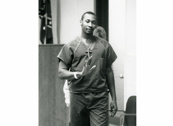 Troy Davis. Η κτηνώδης Αμερική.
