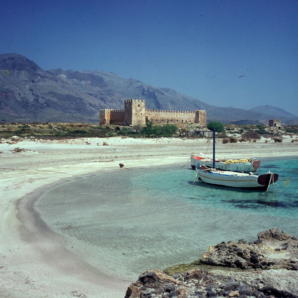 Τα δώρα της ζωής ― ερωτικό, καλοκαιρινό φωτορομάντσο