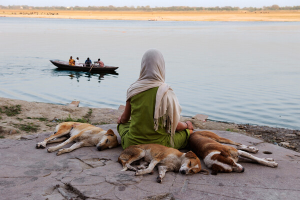 10 φωτογραφίες του Steve McCurry σαν μυθιστόρημα