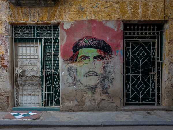 Οι Κουβανοί. Ένας Δεκέμβριος στην Κούβα.