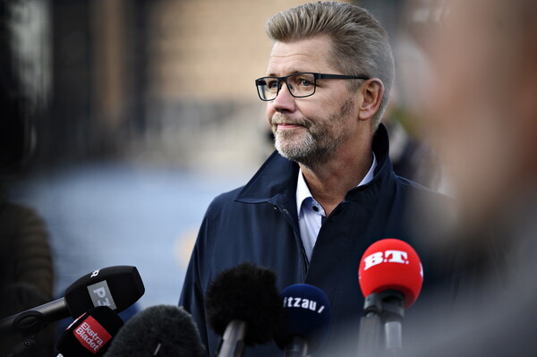 Παραιτήθηκε ο δήμαρχος Κοπεγχάγης, μετά τις καταγγελίες για σεξουαλική παρενόχληση- Ζήτησε συγγνώμη