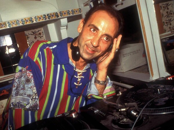 Πέθανε ο Χοσέ Παντίγια, θρυλικός DJ της Ίμπιζα και «πατέρας» των Café del Mar