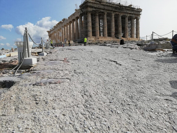 Αντιδράσεις για το τσιμέντο στην Ακρόπολη- Η απάντηση του υπουργείου Πολιτισμού