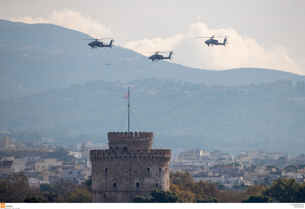 28η Οκτωβρίου: Εικόνες από τους εορτασμούς- Οι δηλώσεις των πολιτικών αρχηγών