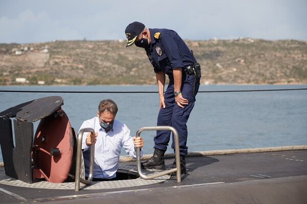 28η Οκτωβρίου: Εικόνες από τους εορτασμούς- Οι δηλώσεις των πολιτικών αρχηγών