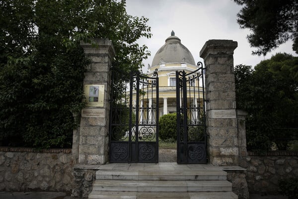 Τα «στοιχειωμένα» σπίτια των Αθηνών: Αρχοντικά που ενέπνευσαν φανταστικούς θρύλους