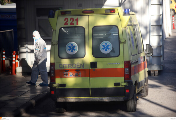 Κορωνοϊός: Ο αδερφός της 16χρονης, που πέθανε στη Θήβα, αφήνει αιχμές για παιδίατρο του νοσοκομείου