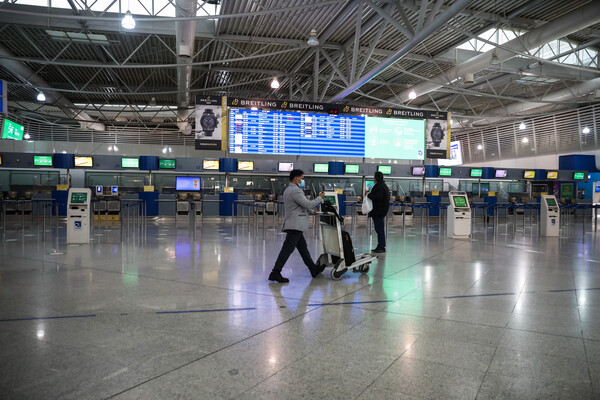Κορωνοϊός: Νέα παράταση ΝΟΤΑΜ για πτήσεις εξωτερικού και εσωτερικού