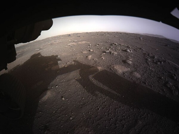 NASA: Νέες εντυπωσιακές φωτογραφίες από το Perseverance στον Άρη